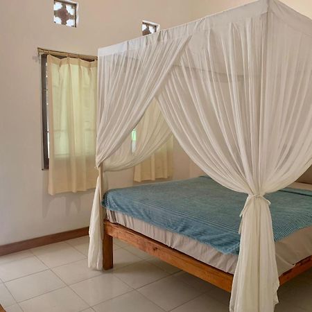 The Village Rua Beach Homestay Екстер'єр фото