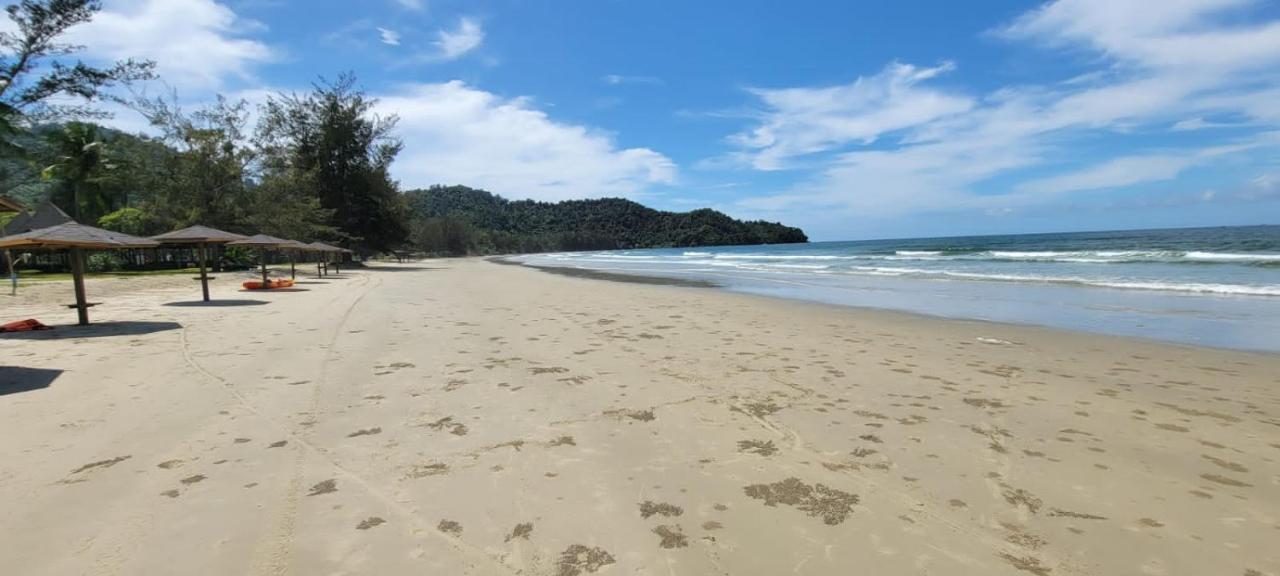 The Village Rua Beach Homestay Екстер'єр фото