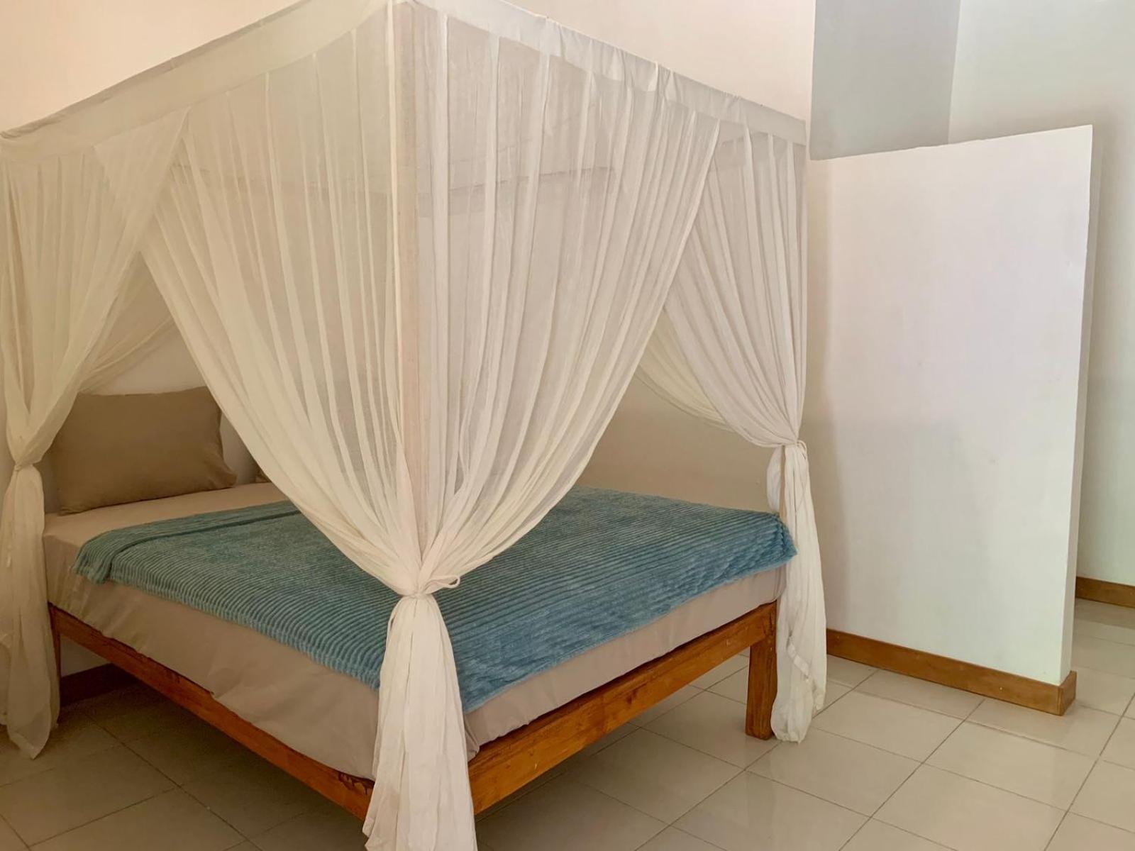 The Village Rua Beach Homestay Екстер'єр фото